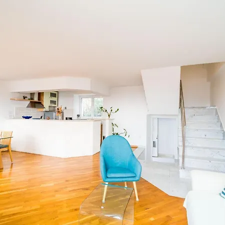 Deluxe Duplex House With Terrace * ドゥブロブニク