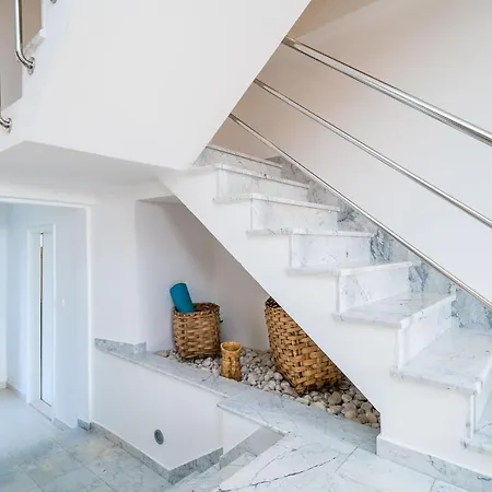 Deluxe Duplex House With Terrace Apartman *