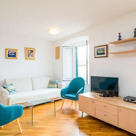 Apartman Deluxe Duplex House With Terrace