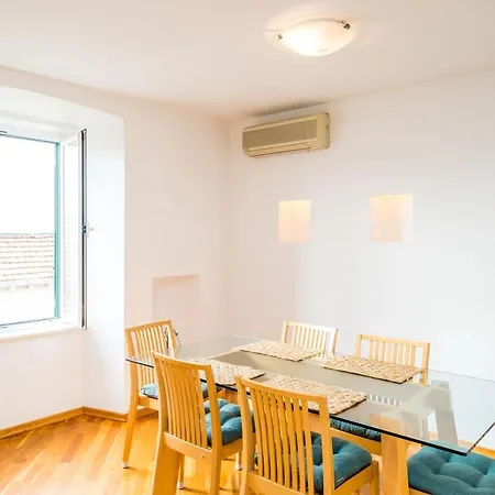 Apartman Deluxe Duplex House With Terrace *